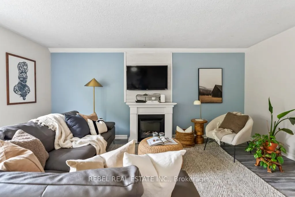 Photo 17 of 53 Deacon Lane, Ajax, South East — HOMEH