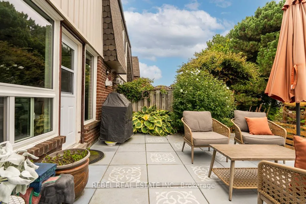 Photo 39 of 53 Deacon Lane, Ajax, South East — HOMEH