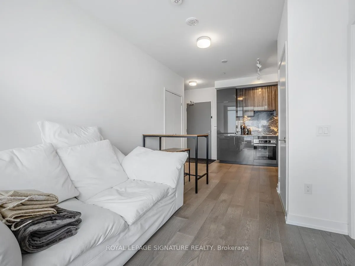 Photo 8 of Unit 2407, 50 O'Neill Road, North York, Banbury-Don Mills — HOMEH