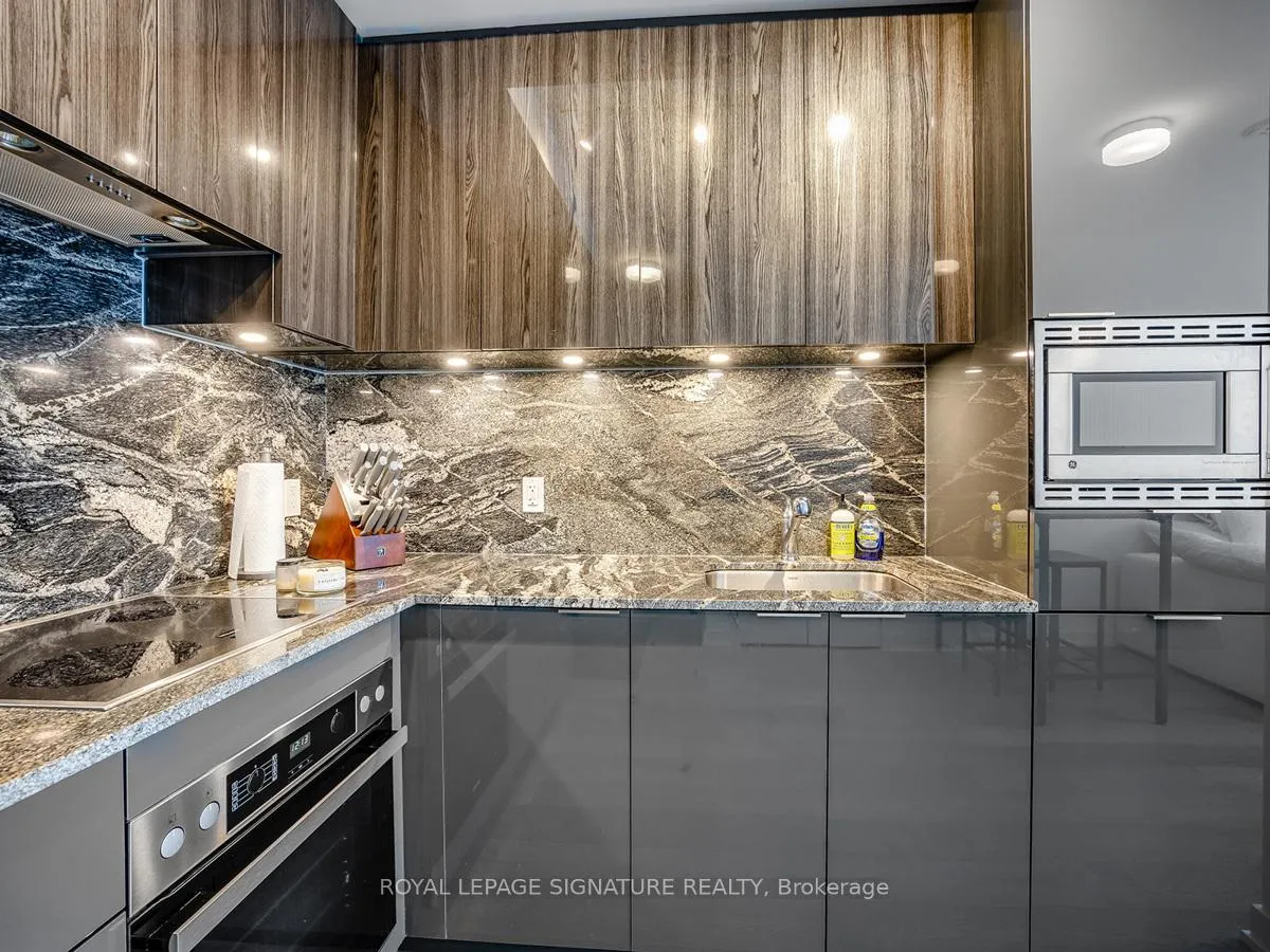 Photo 15 of Unit 2407, 50 O'Neill Road, North York, Banbury-Don Mills — HOMEH
