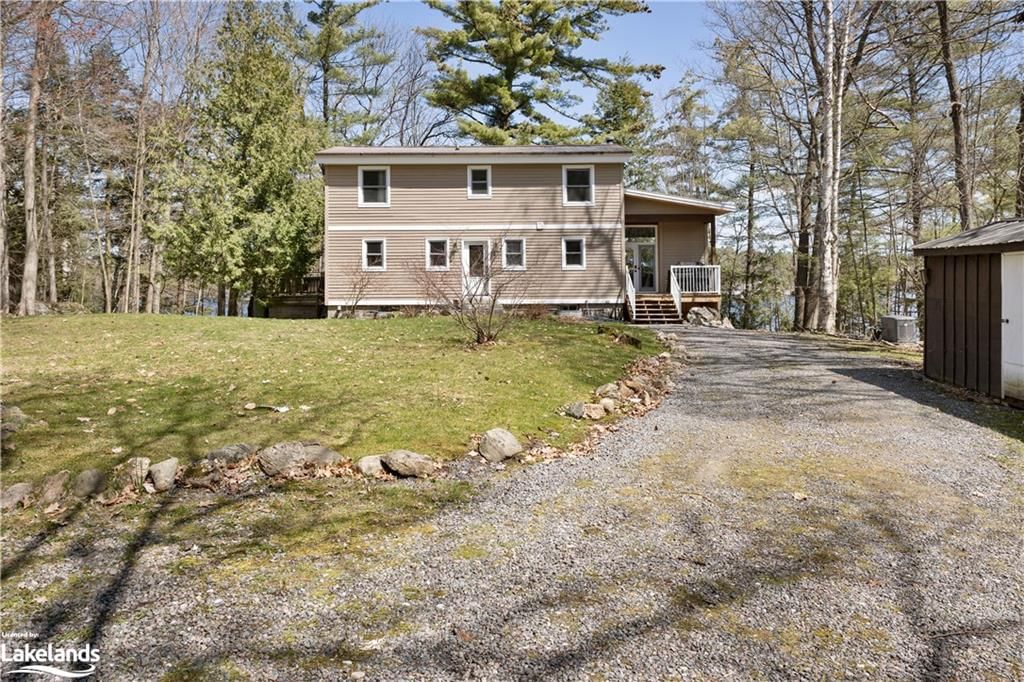 Photo 3 of 1111 Whitehead Road, Gravenhurst — HOMEH
