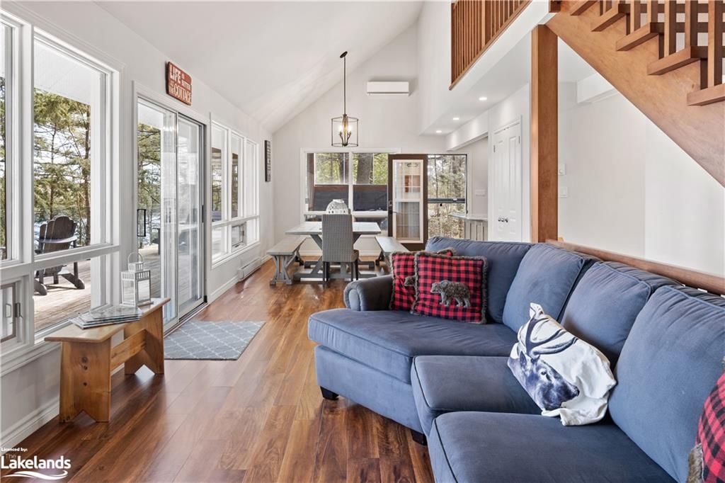 Photo 9 of 1111 Whitehead Road, Gravenhurst — HOMEH