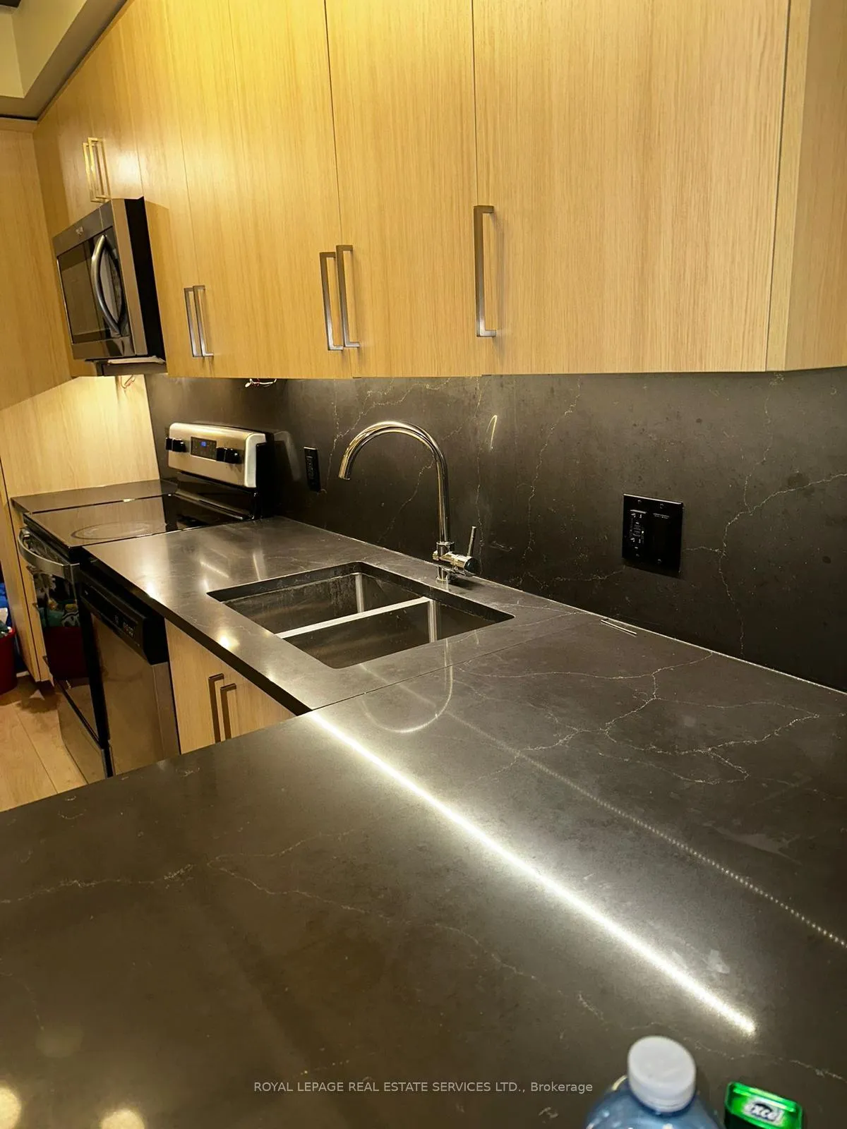 Photo 27 of Unit 1825, 145 Columbia Street W, Waterloo — HOMEH