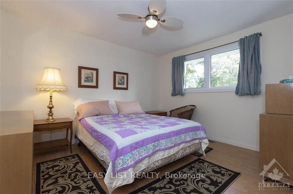 Photo 8 of 731 DEMPSTER Dr, Gananoque — HOMEH