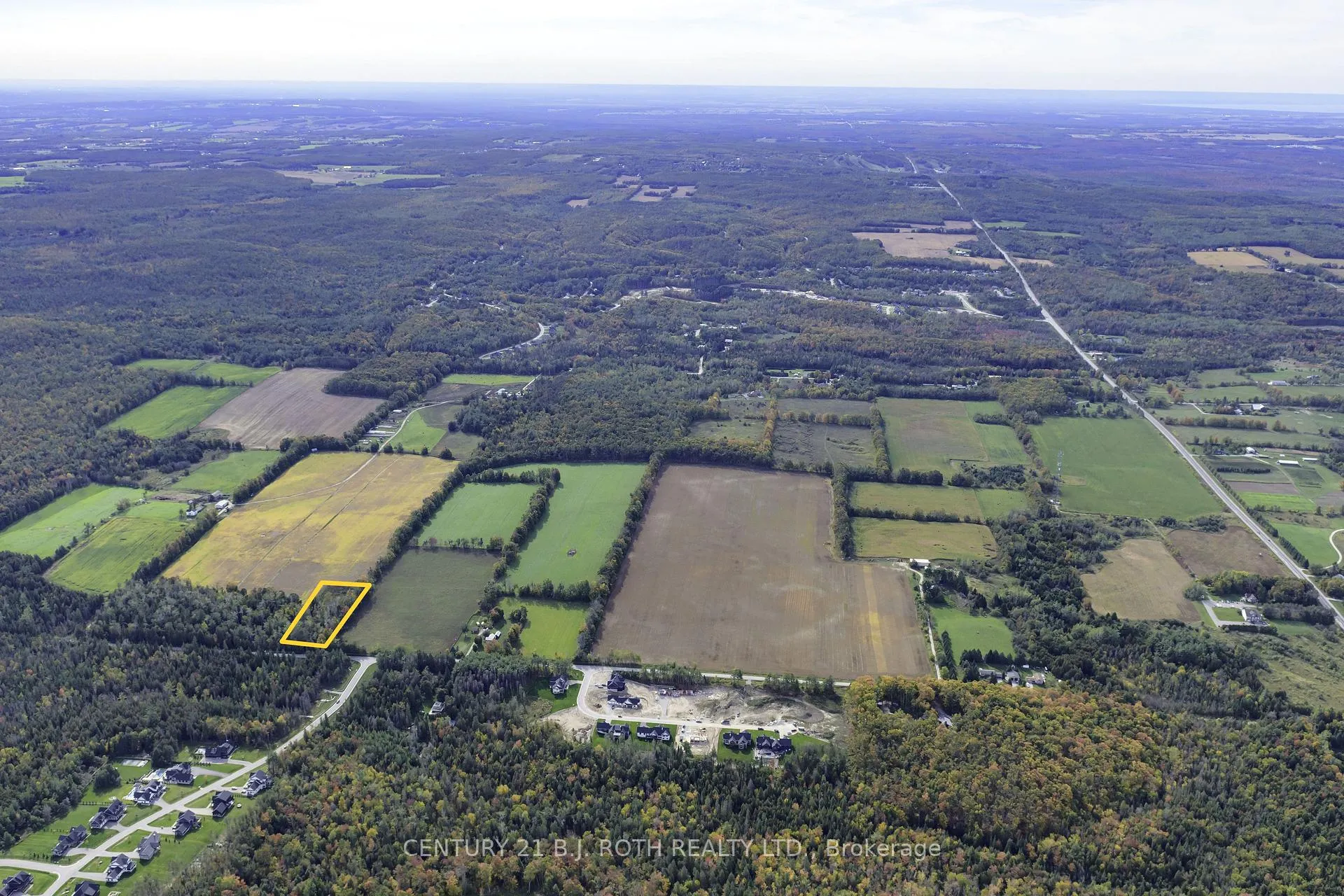 Photo 3 of 2960 8 Line, Oro-Medonte, Rural Oro-Medonte — HOMEH