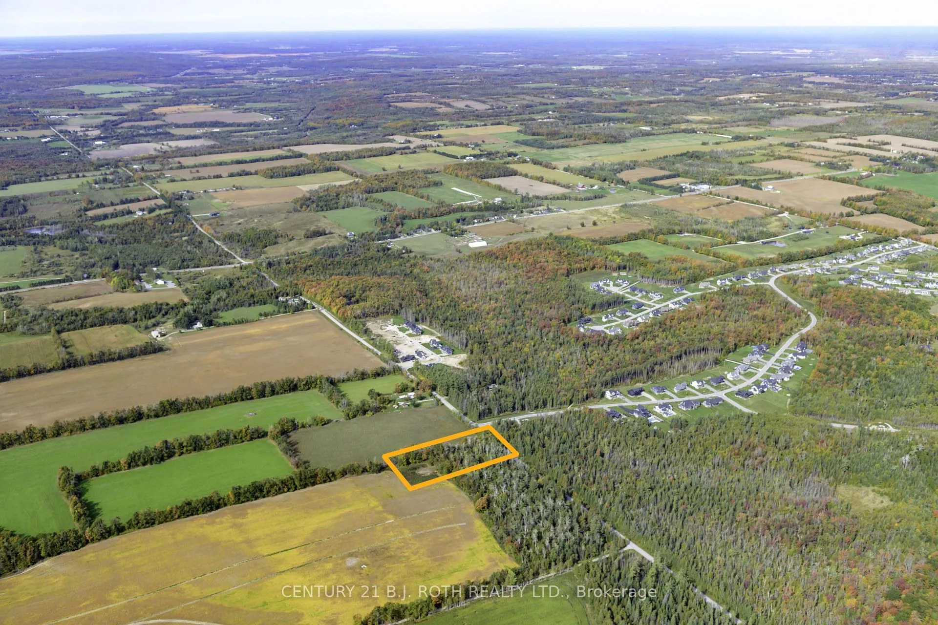 Photo 7 of 2960 8 Line, Oro-Medonte, Rural Oro-Medonte — HOMEH