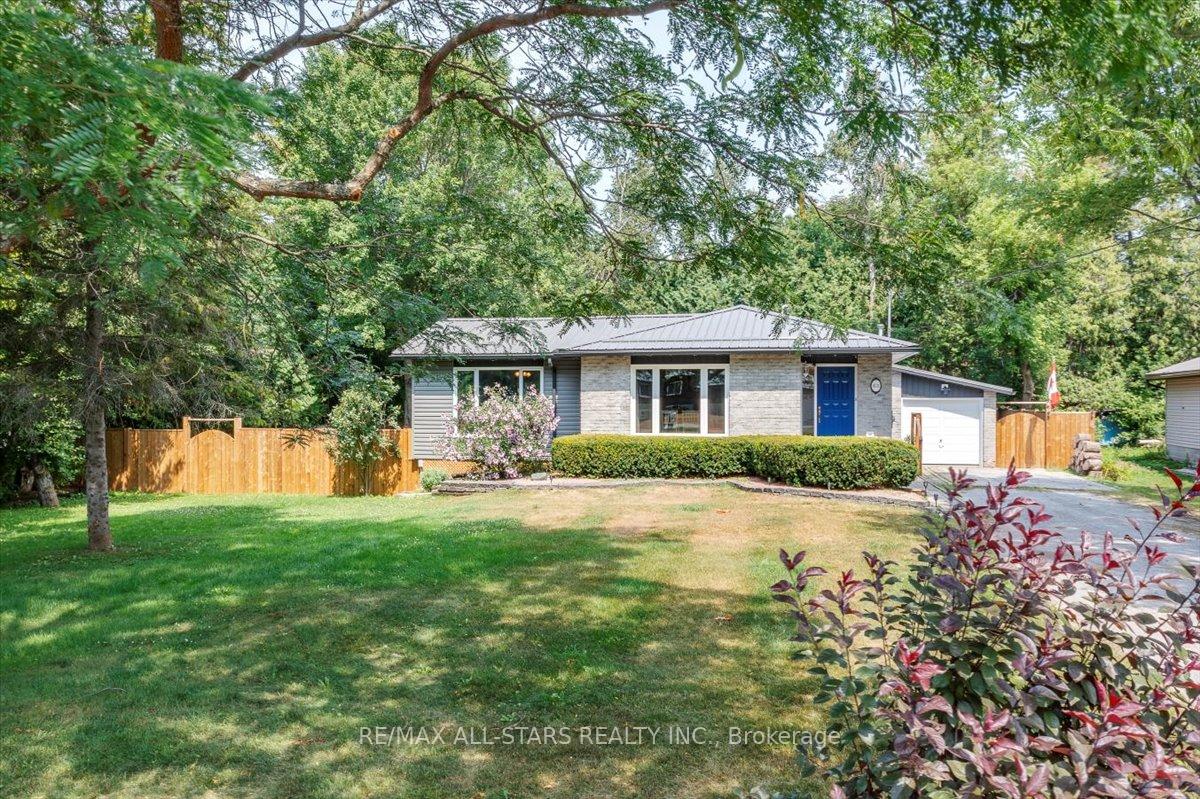 Photo 38 of 63 Brook Crescent, Georgina, Pefferlaw — HOMEH
