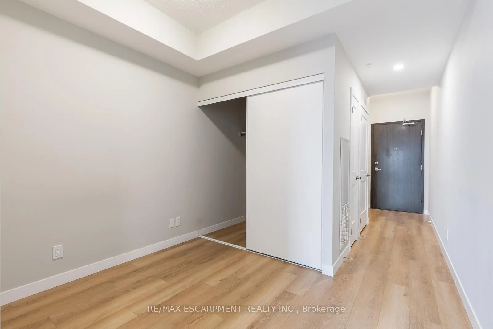 Photo 4 of Unit 2204, 15 Queen Street, Hamilton, Central — HOMEH