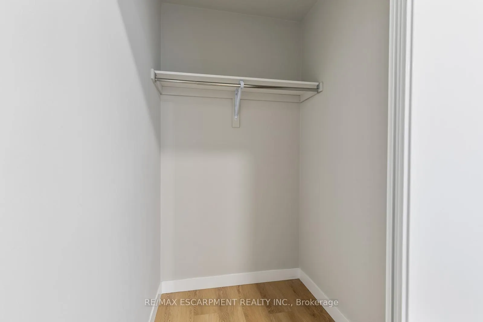 Photo 6 of Unit 2204, 15 Queen Street, Hamilton, Central — HOMEH