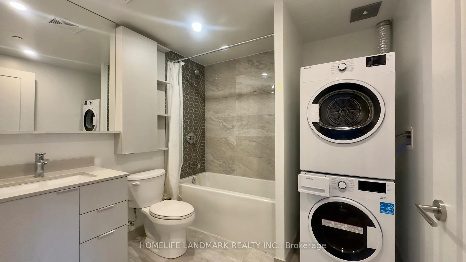 Photo 4 of Unit 618, 9 Clegg Road, Markham, Unionville — HOMEH