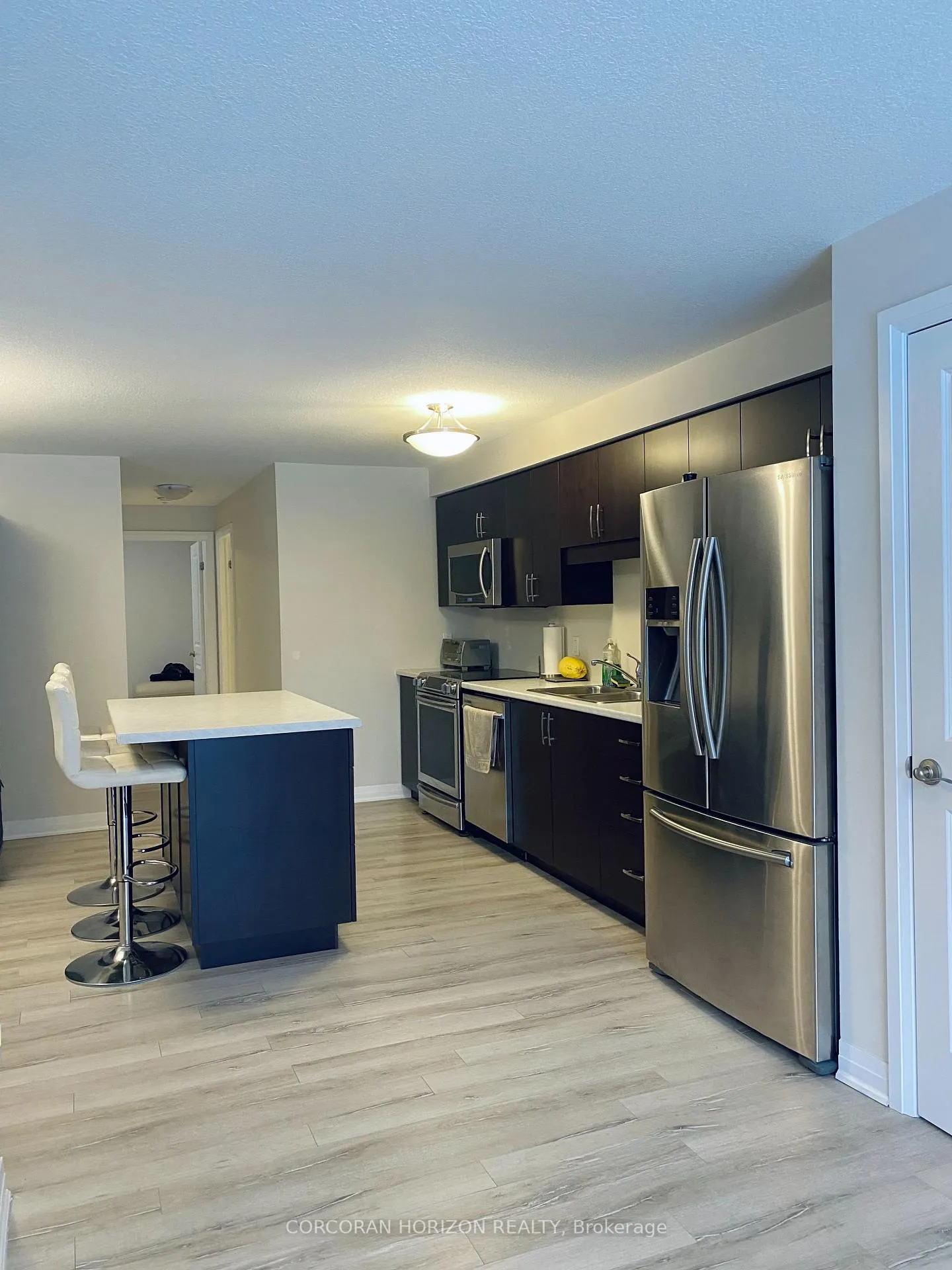 Photo 4 of Unit 8D, 115 South Creek Drive, Kitchener — HOMEH