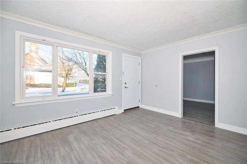Photo 6 of 55 Pelham Road, St. Catharines, Western Hill — HOMEH