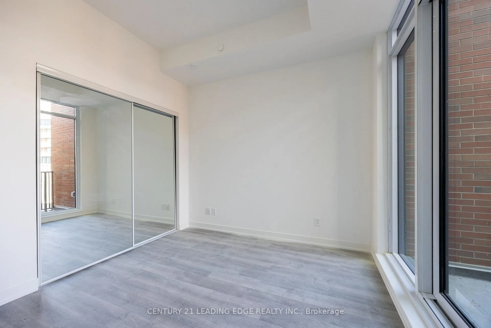 Photo 12 of Unit 922, 38 Simcoe Promenade, Markham, Unionville — HOMEH