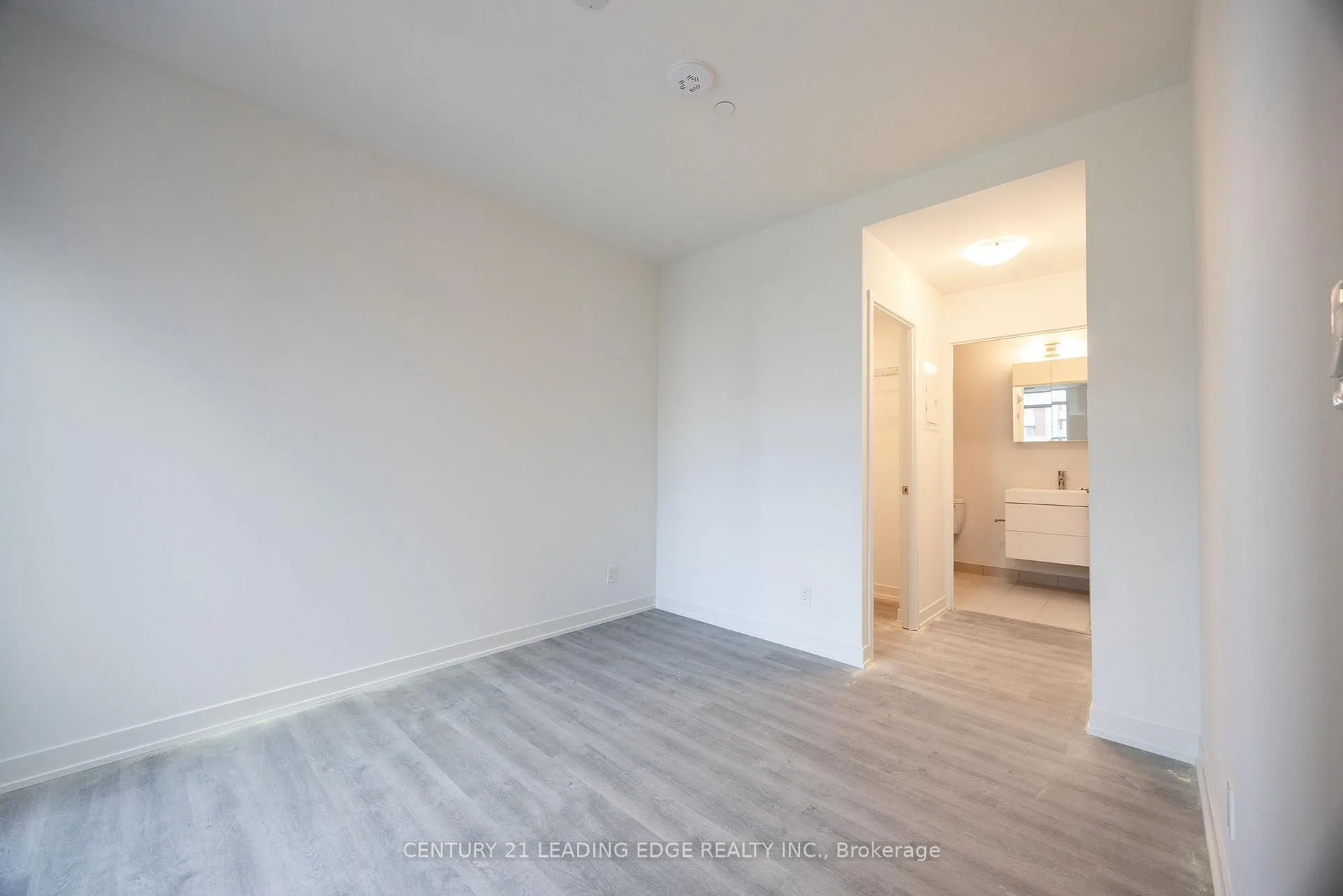 Photo 14 of Unit 922, 38 Simcoe Promenade, Markham, Unionville — HOMEH