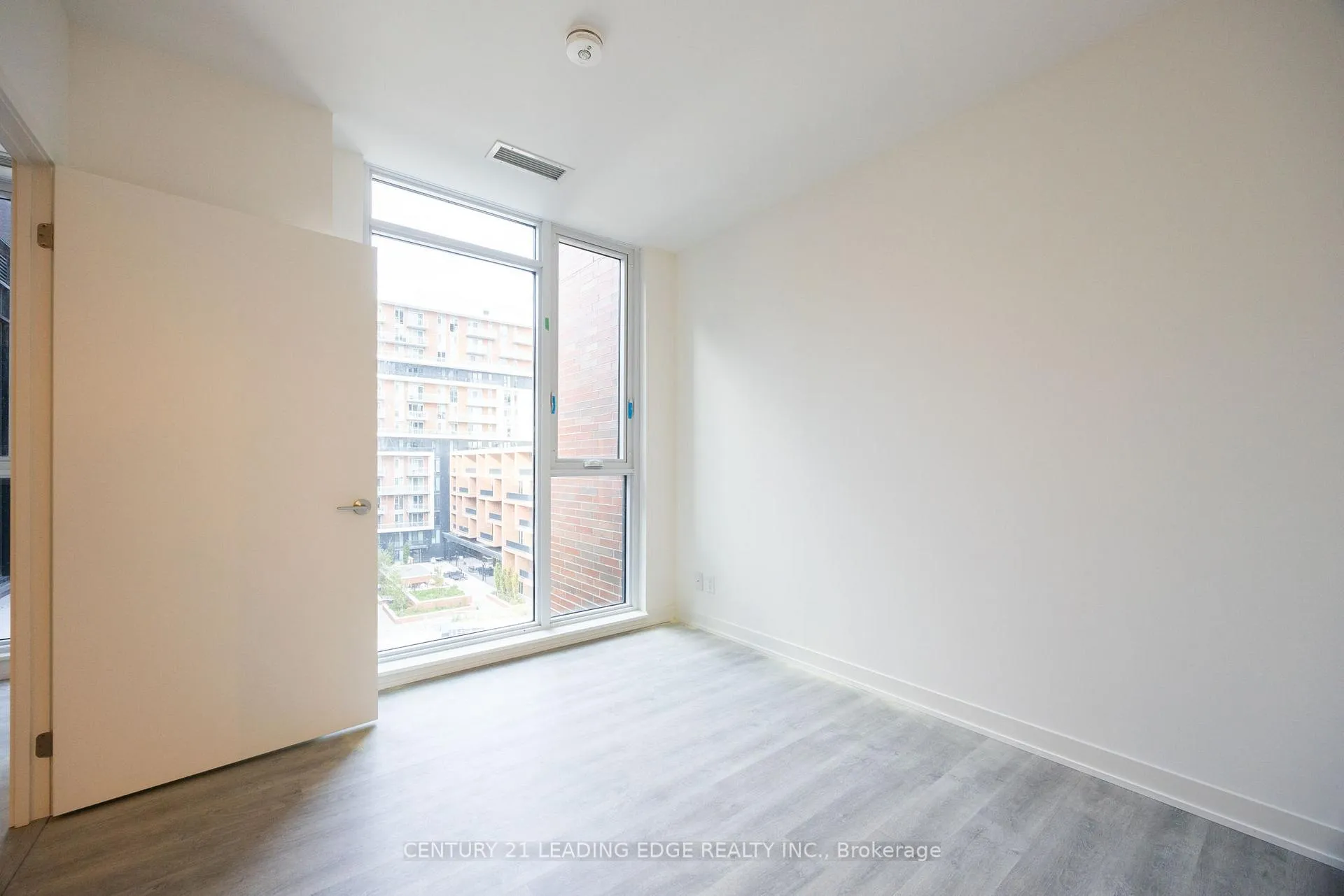 Photo 15 of Unit 922, 38 Simcoe Promenade, Markham, Unionville — HOMEH