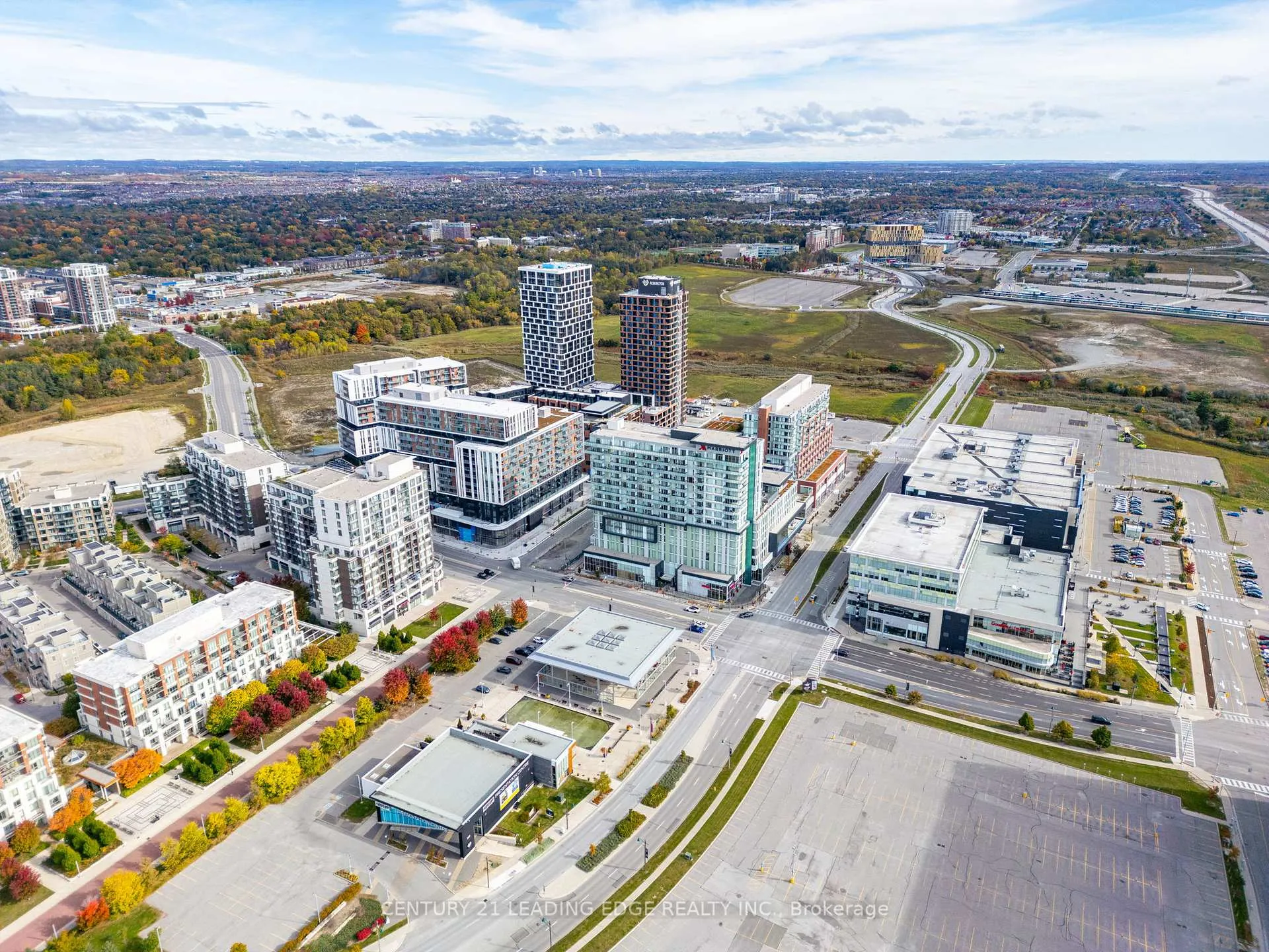 Photo 31 of Unit 922, 38 Simcoe Promenade, Markham, Unionville — HOMEH