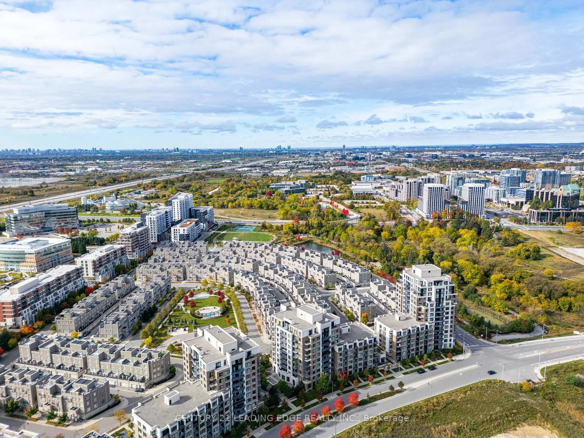 Photo 36 of Unit 922, 38 Simcoe Promenade, Markham, Unionville — HOMEH