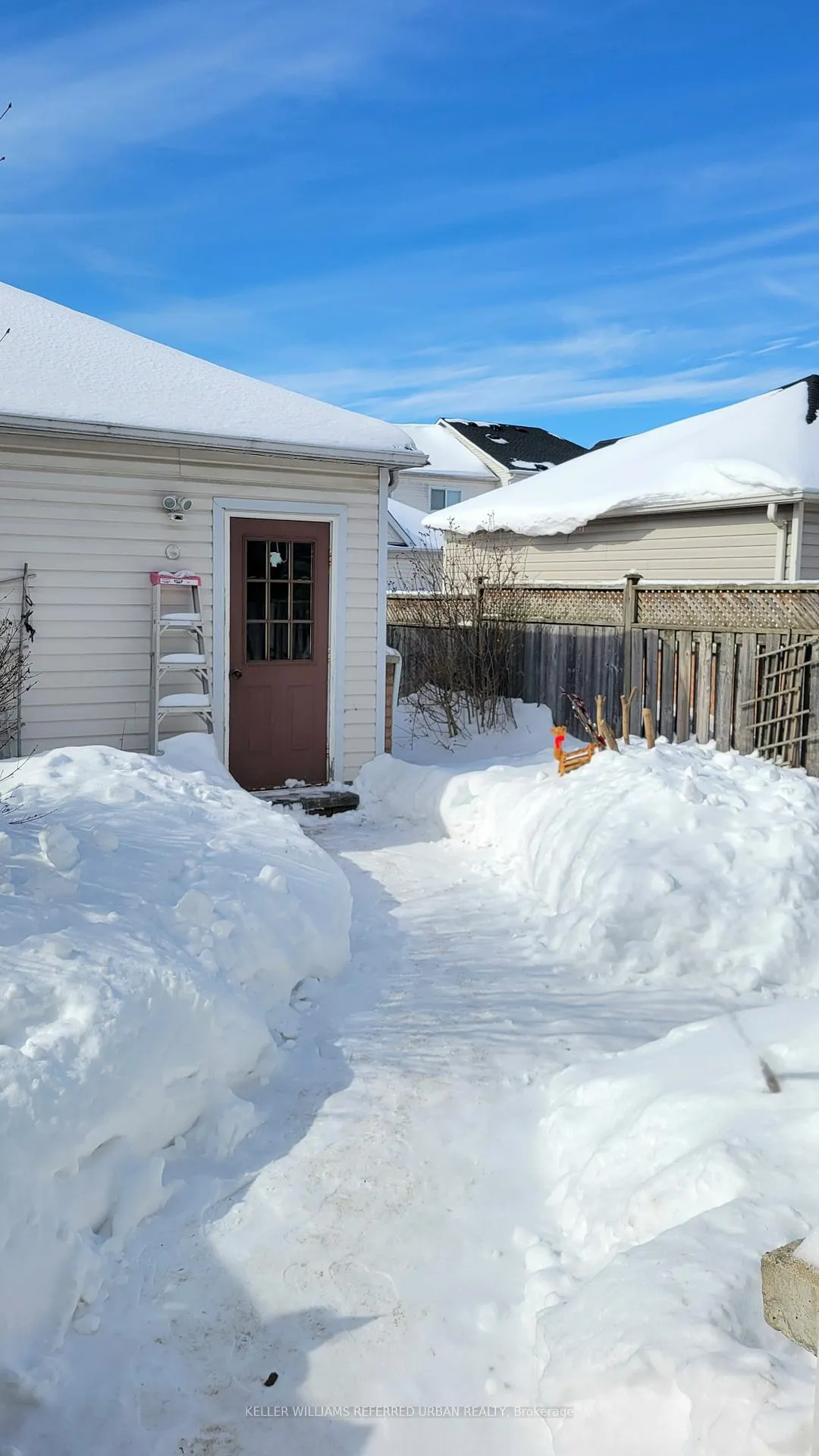 Photo 2 of 14 Bayside Gate E, Whitby, Port Whitby — HOMEH