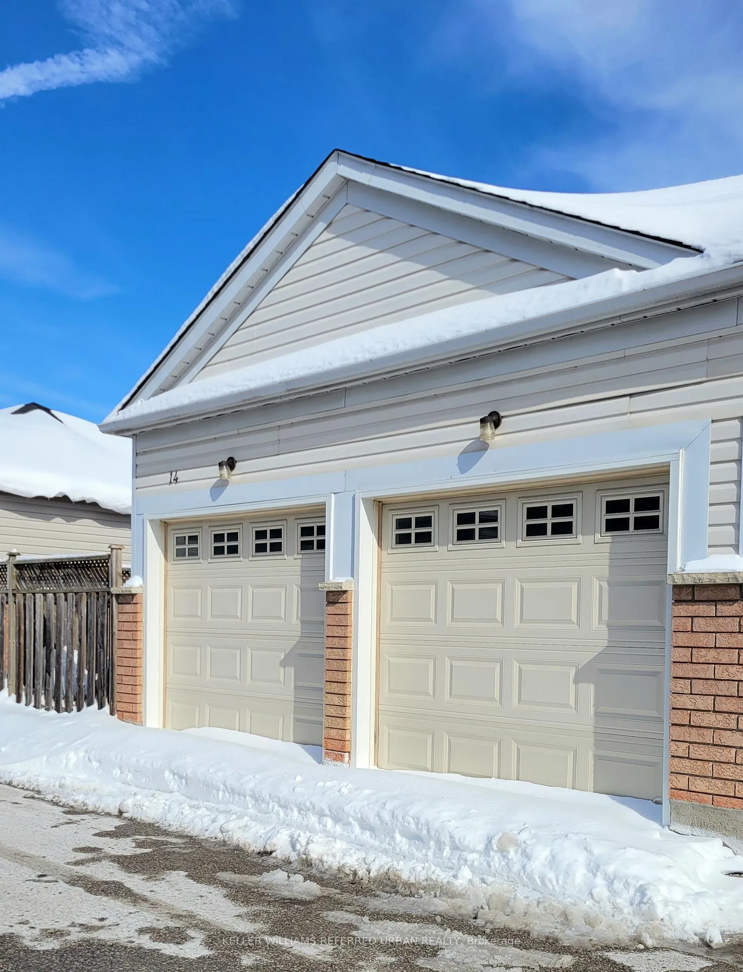 Photo 3 of 14 Bayside Gate E, Whitby, Port Whitby — HOMEH
