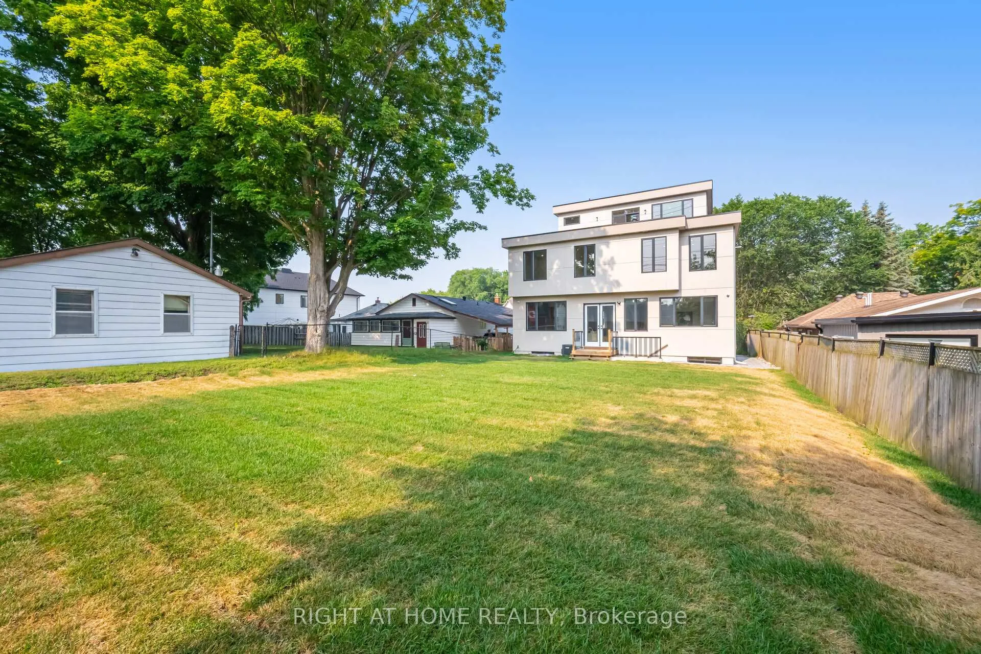 Photo 48 of 1984 Guild Road, Pickering, Village East — HOMEH