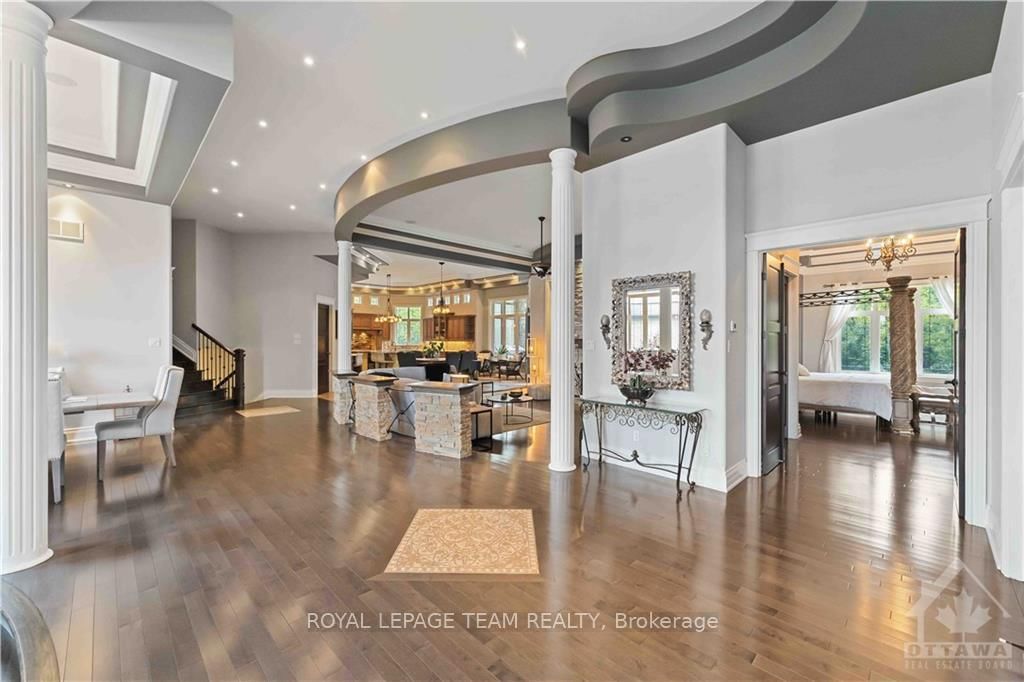 Photo 4 of 3522 WYMAN Cres, Ottawa, Windsor Park Village — HOMEH