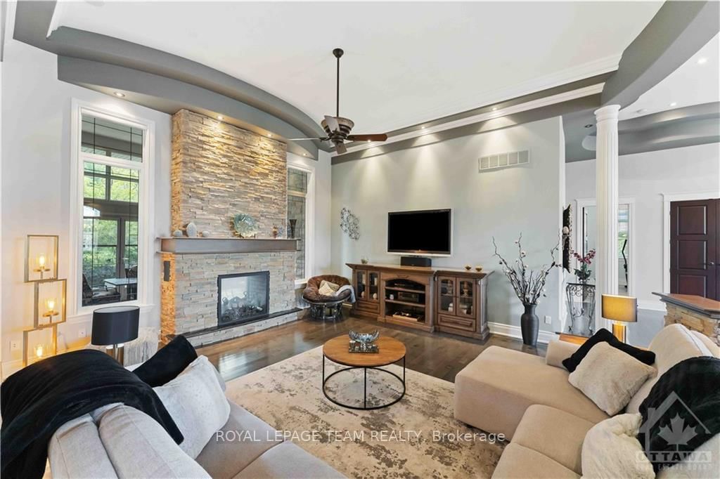 Photo 5 of 3522 WYMAN Cres, Ottawa, Windsor Park Village — HOMEH