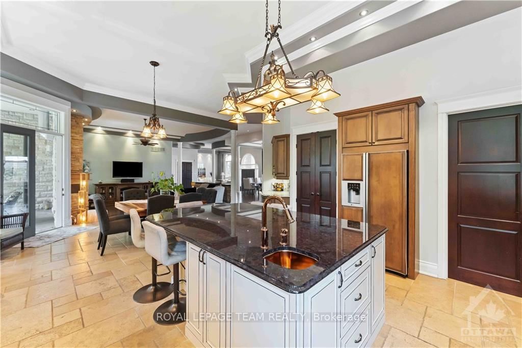 Photo 9 of 3522 WYMAN Cres, Ottawa, Windsor Park Village — HOMEH
