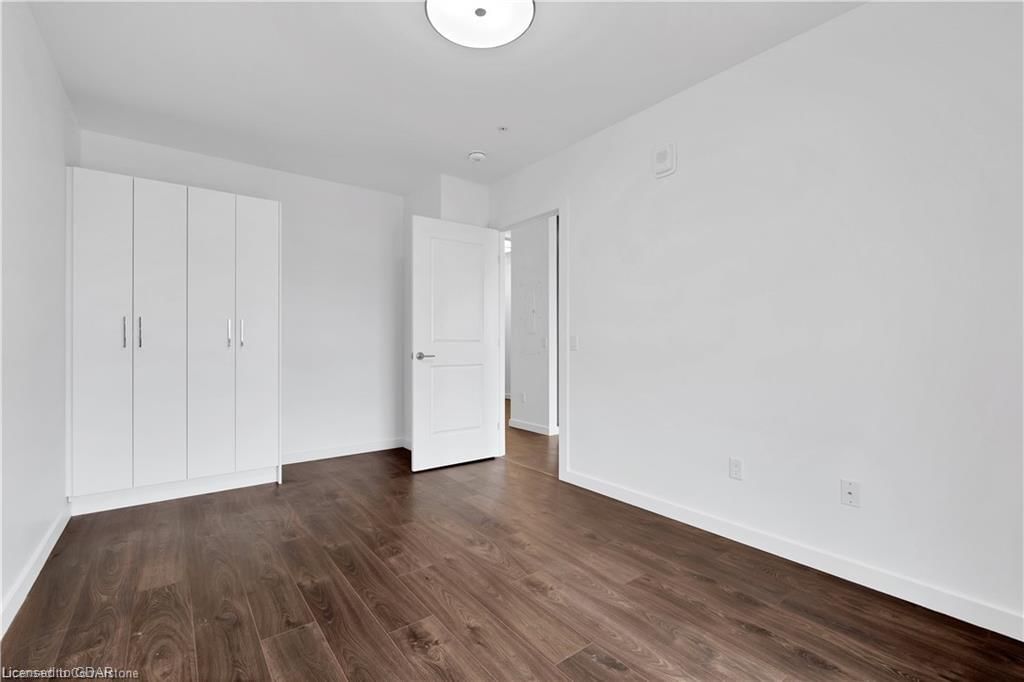Photo 7 of Unit 811, 181 King Street S, Waterloo, Uptown Waterloo/Westmount — HOMEH