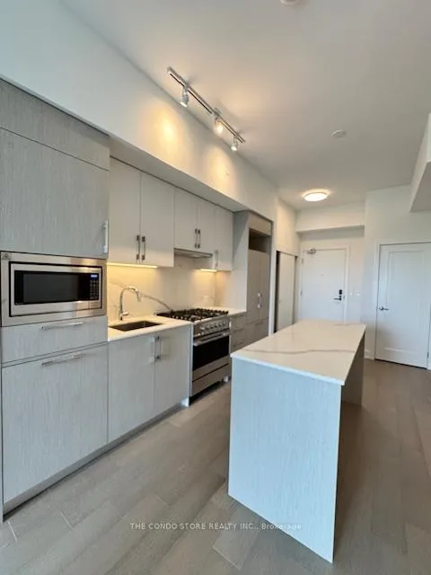 Photo 1 of Unit 709, 8 Manor Road W, Toronto, Yonge-Eglinton — HOMEH