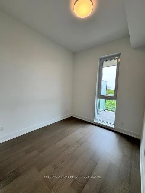 Photo 9 of Unit 709, 8 Manor Road W, Toronto, Yonge-Eglinton — HOMEH