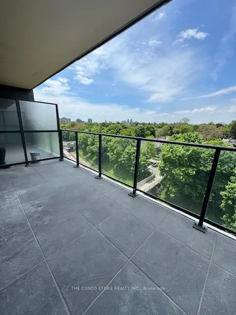 Photo 13 of Unit 709, 8 Manor Road W, Toronto, Yonge-Eglinton — HOMEH