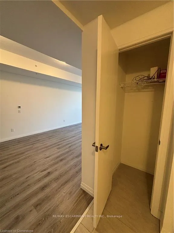Photo 4 of Unit 803, 108 Garment Street, Kitchener — HOMEH