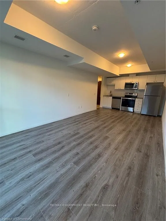 Photo 10 of Unit 803, 108 Garment Street, Kitchener — HOMEH