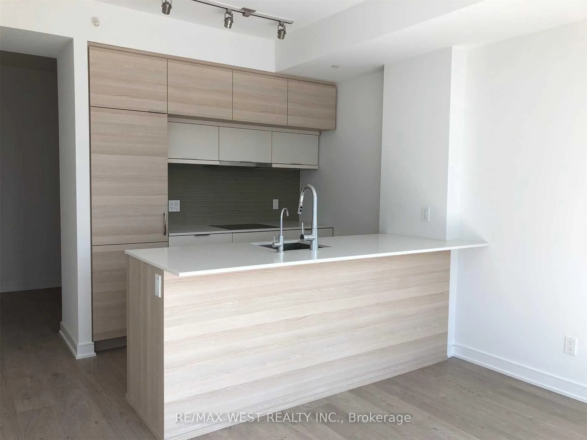 Photo 2 of Unit 3501, 88 Scott Street, Toronto, Waterfront Communities — HOMEH