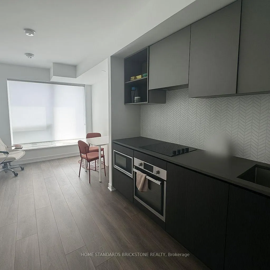 Photo 4 of Unit 4205, 82 Dalhousie Street, Toronto, Church-Yonge Corridor — HOMEH