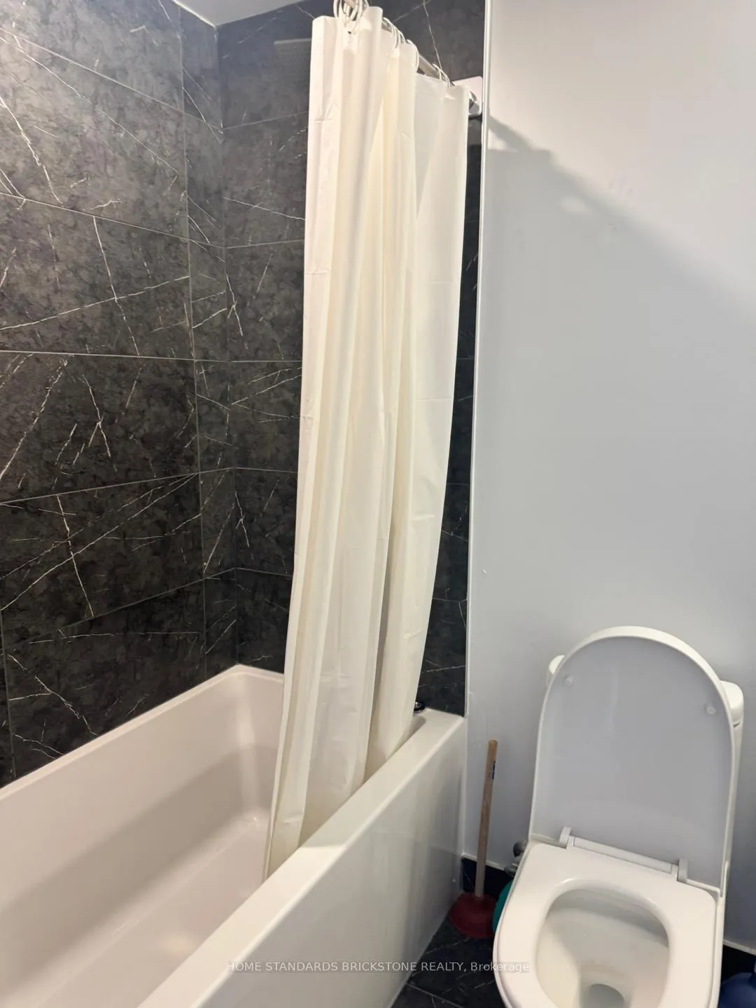 Photo 11 of Unit 4205, 82 Dalhousie Street, Toronto, Church-Yonge Corridor — HOMEH