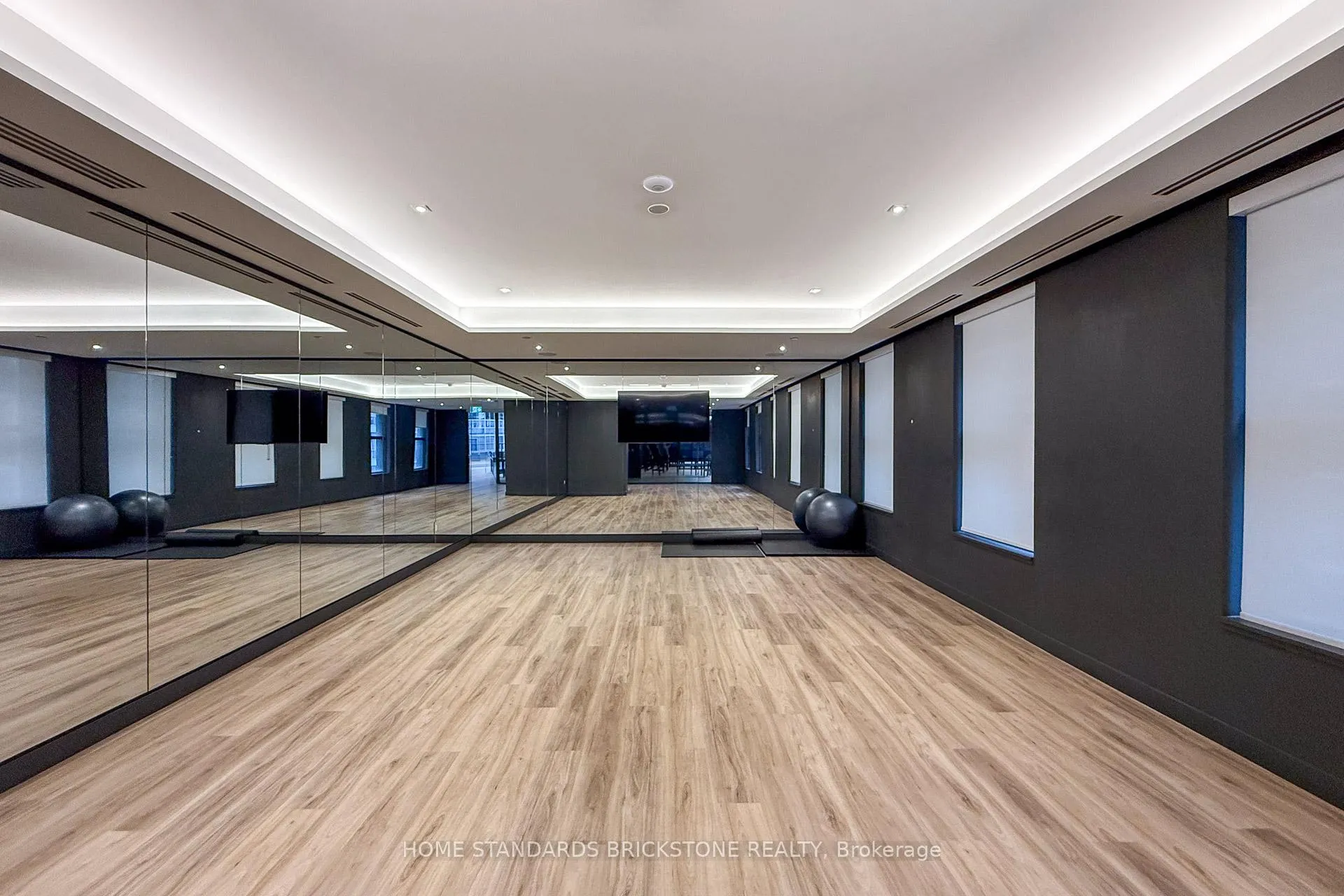 Photo 23 of Unit 4205, 82 Dalhousie Street, Toronto, Church-Yonge Corridor — HOMEH