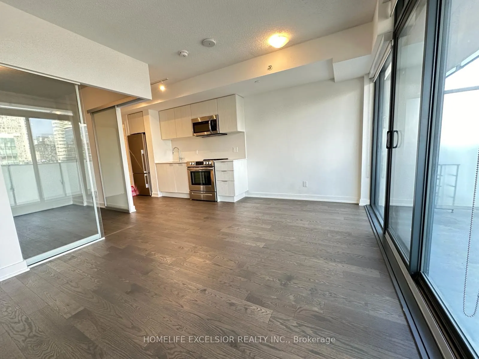 Photo 1 of Unit 2014, 25 Richmond Street E, Toronto, Church-Yonge Corridor — HOMEH