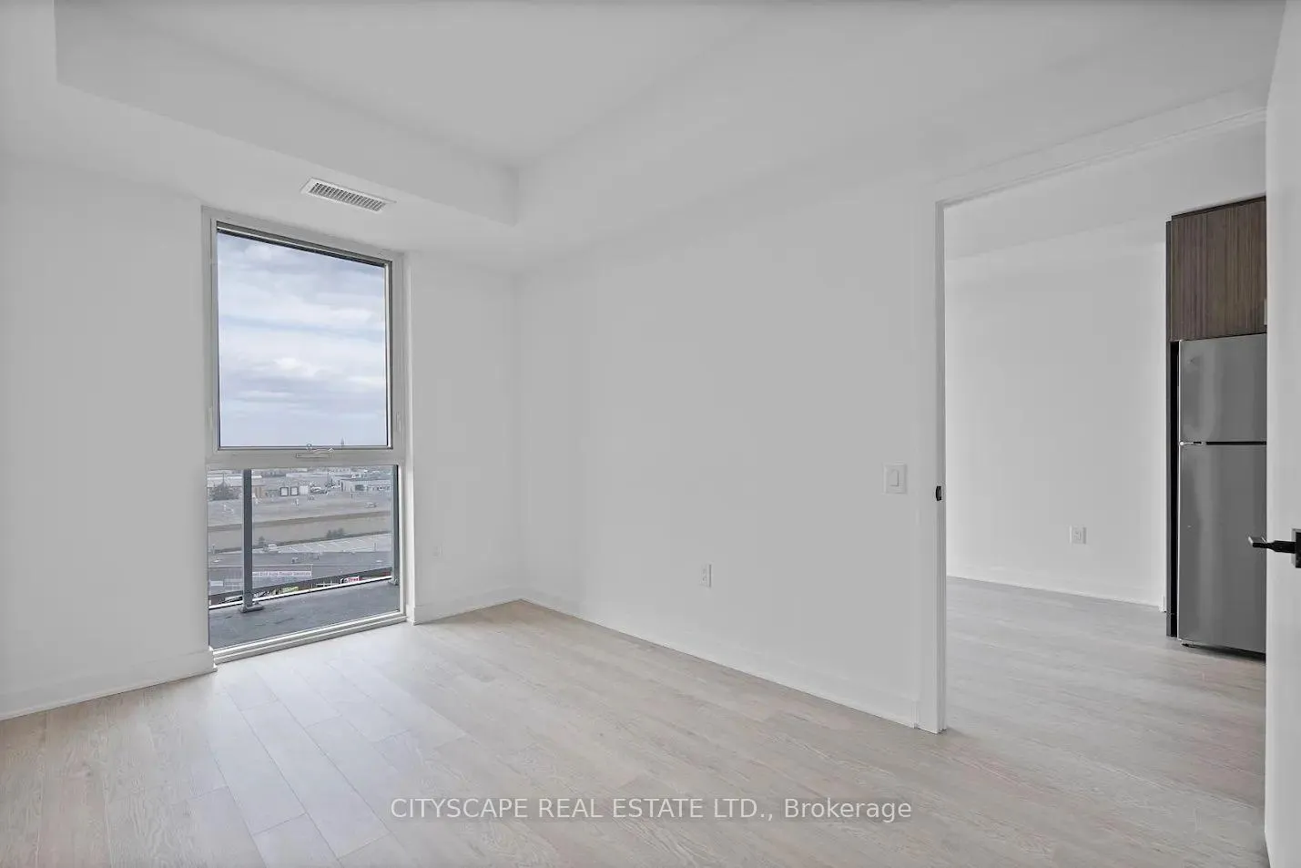 Photo 17 of Unit 1309, 2782 Barton Street E, Hamilton, Riverdale — HOMEH
