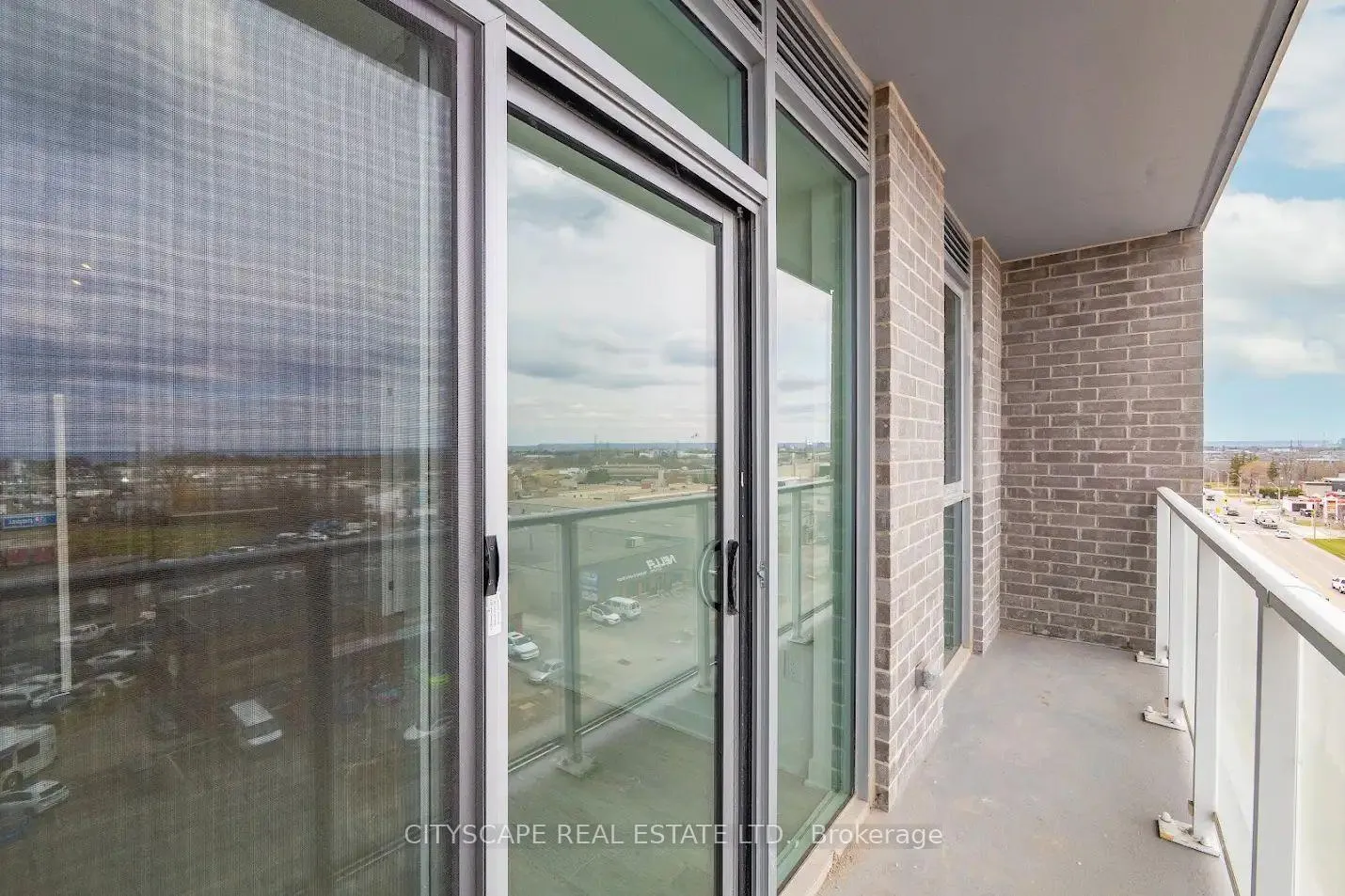 Photo 22 of Unit 1309, 2782 Barton Street E, Hamilton, Riverdale — HOMEH