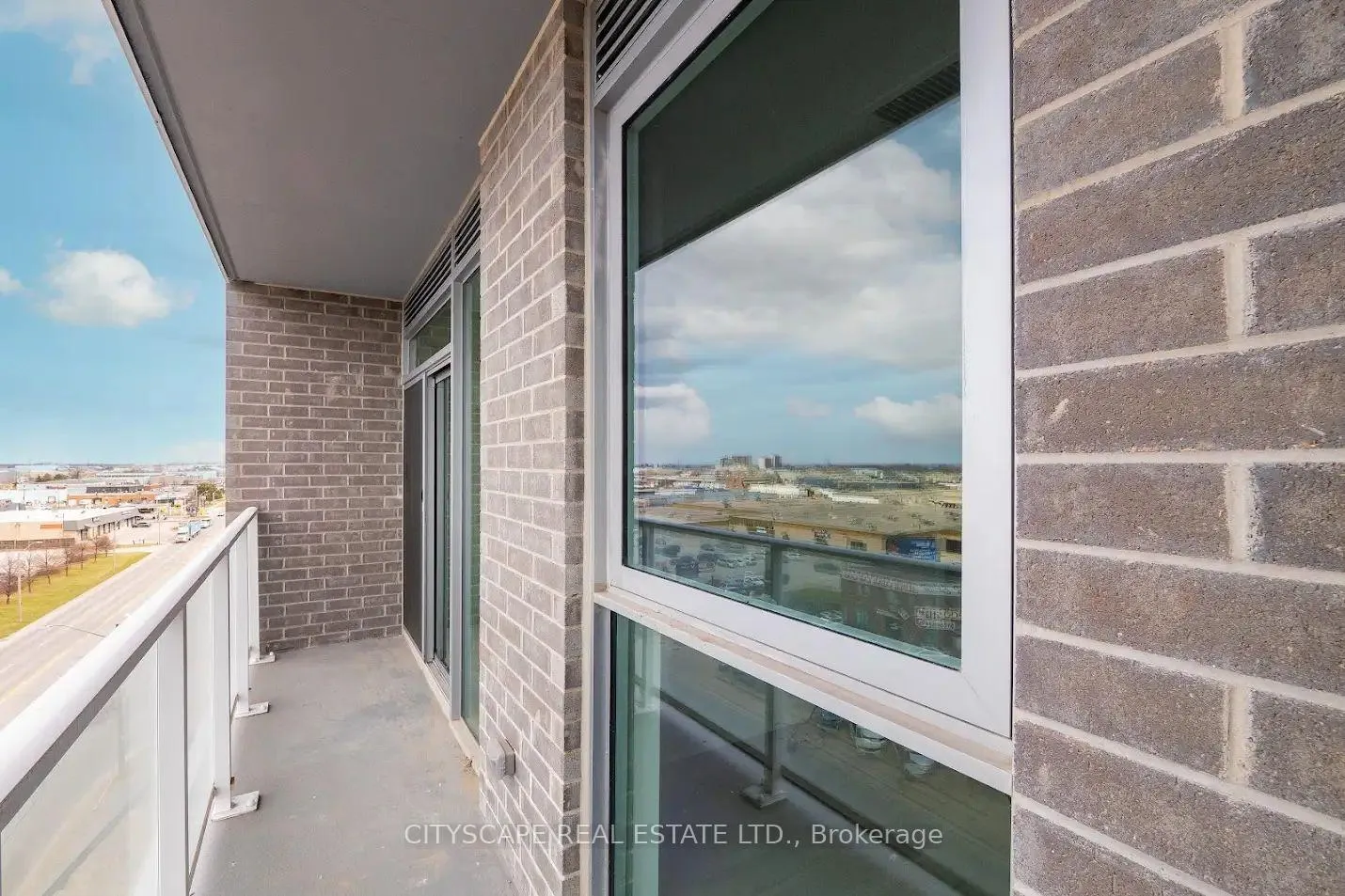 Photo 23 of Unit 1309, 2782 Barton Street E, Hamilton, Riverdale — HOMEH