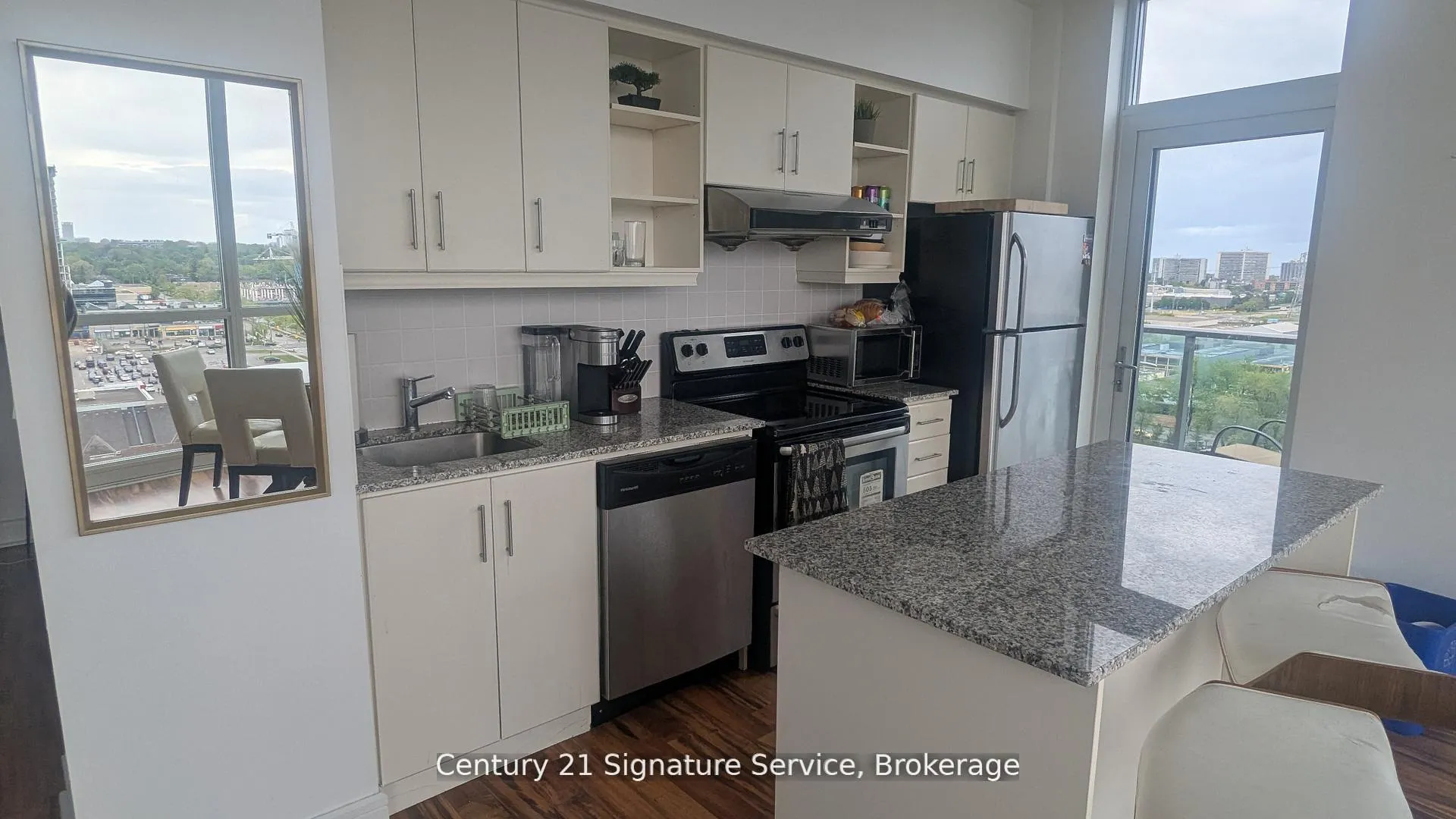 Photo 6 of Unit PH18, 35 Brian Peck Crescent, Toronto, Thorncliffe Park — HOMEH