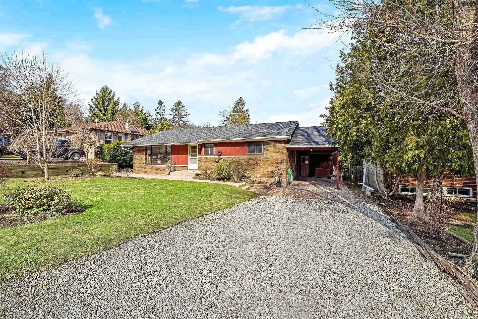 Photo 1 of 65 John Street, Halton Hills, Georgetown — HOMEH