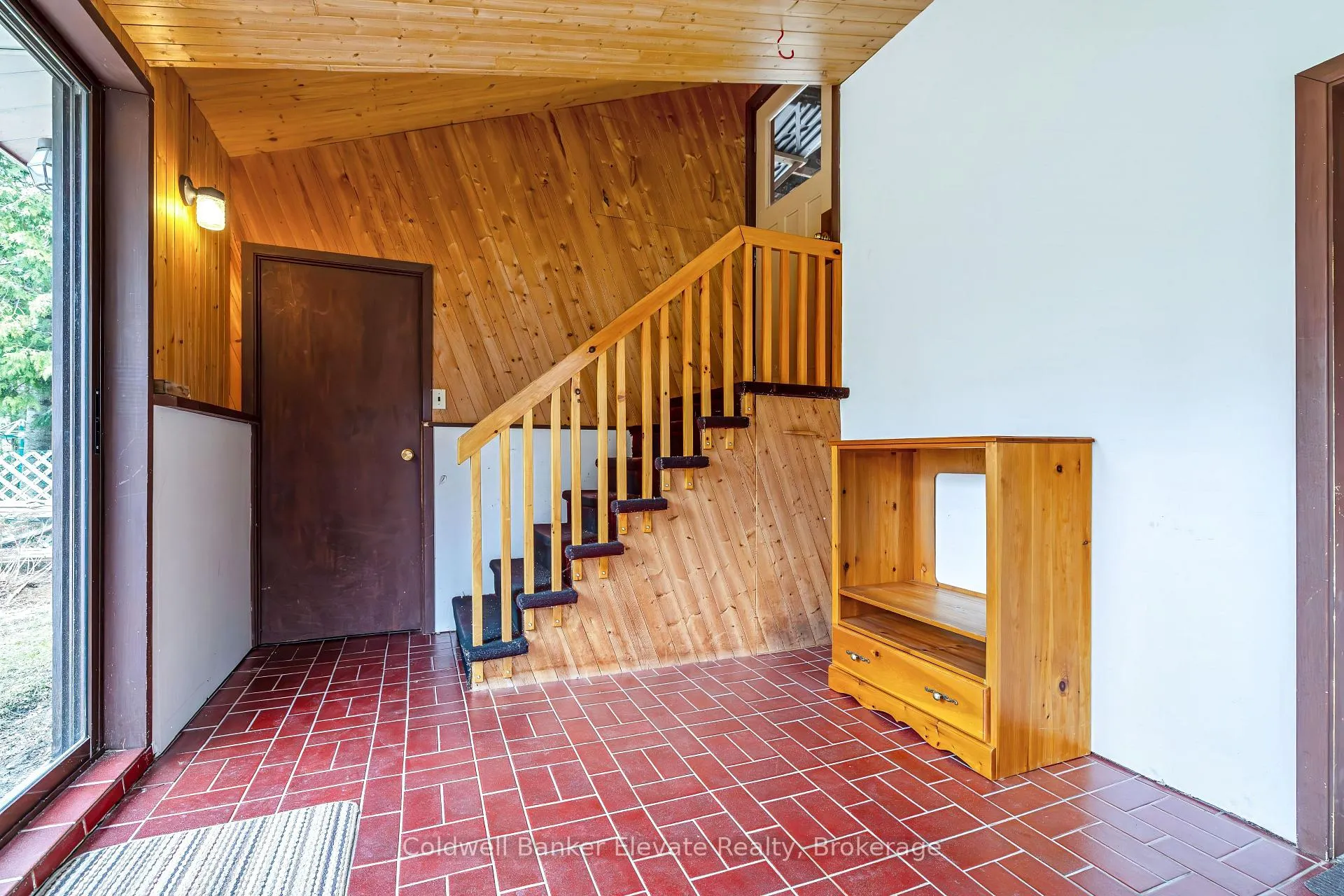 Photo 32 of 65 John Street, Halton Hills, Georgetown — HOMEH
