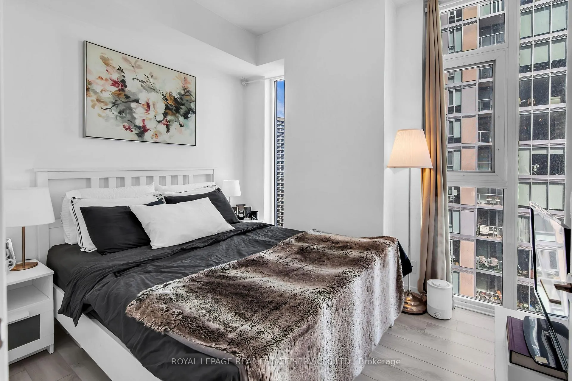 Photo 24 of Unit 1703, 33 Helendale Avenue, Toronto, Yonge-Eglinton — HOMEH