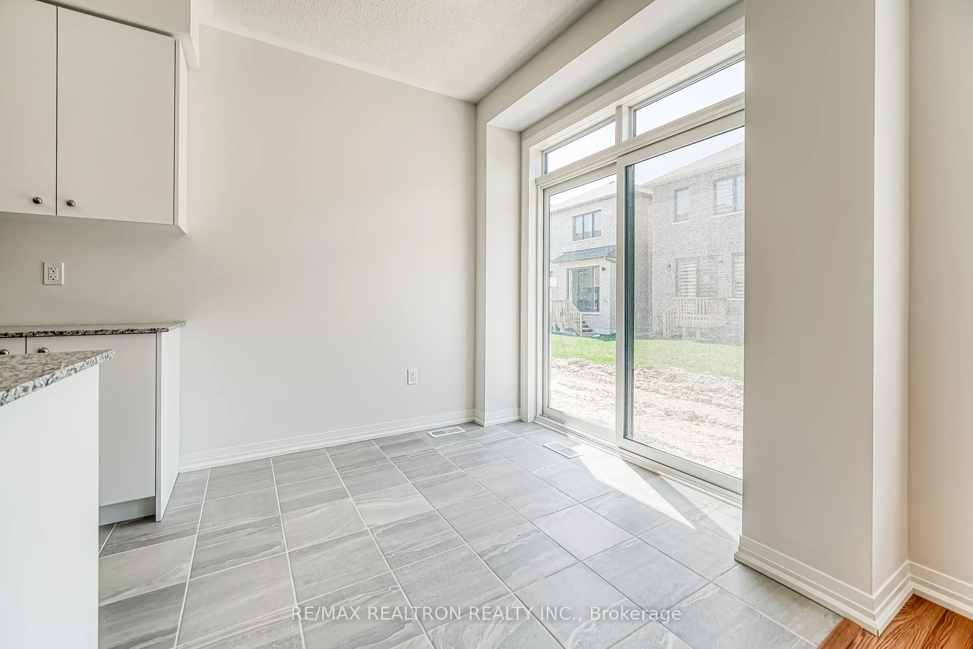 Photo 12 of 3042 Sideline 16 Road, Pickering, Rural Pickering — HOMEH