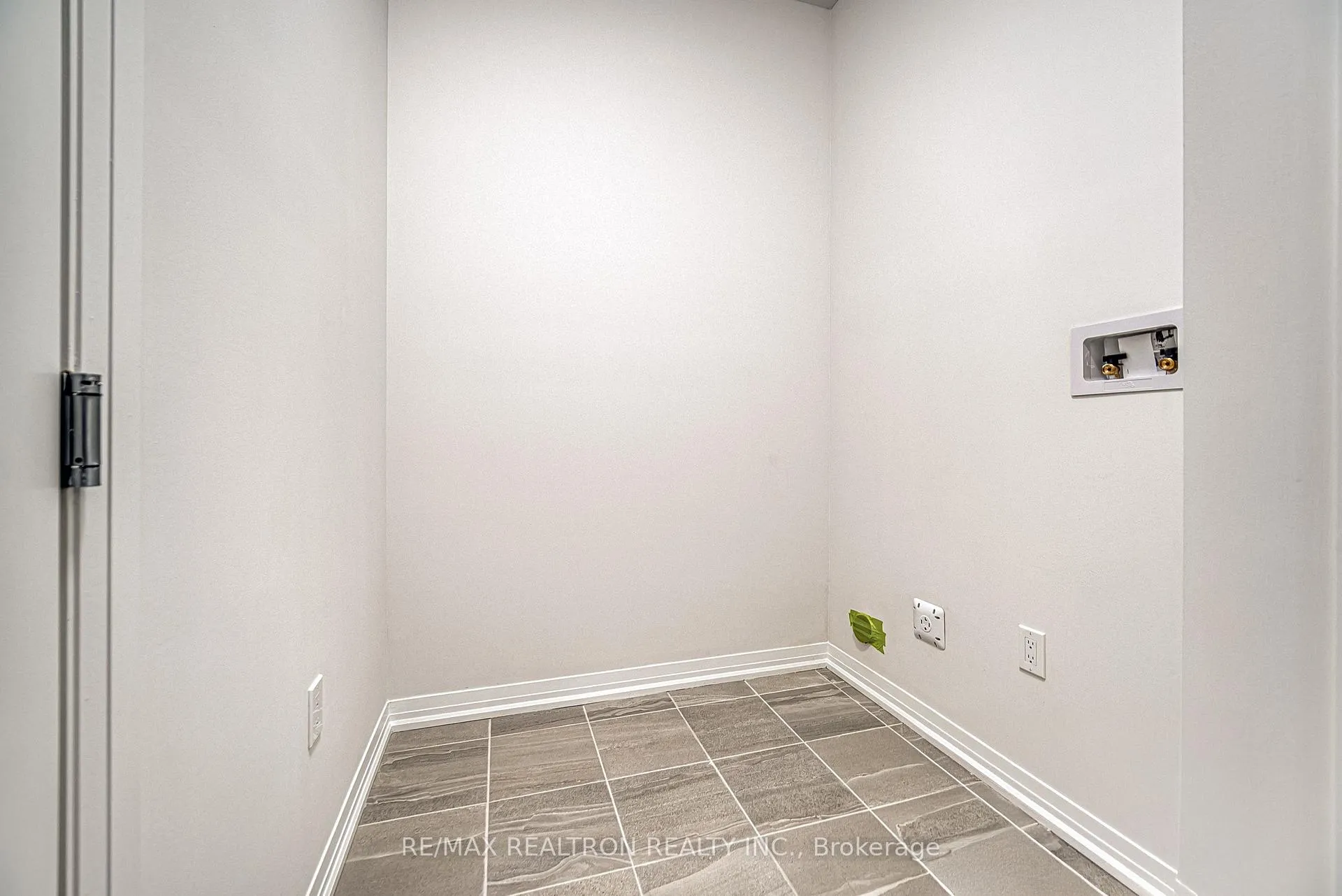 Photo 19 of 3042 Sideline 16 Road, Pickering, Rural Pickering — HOMEH
