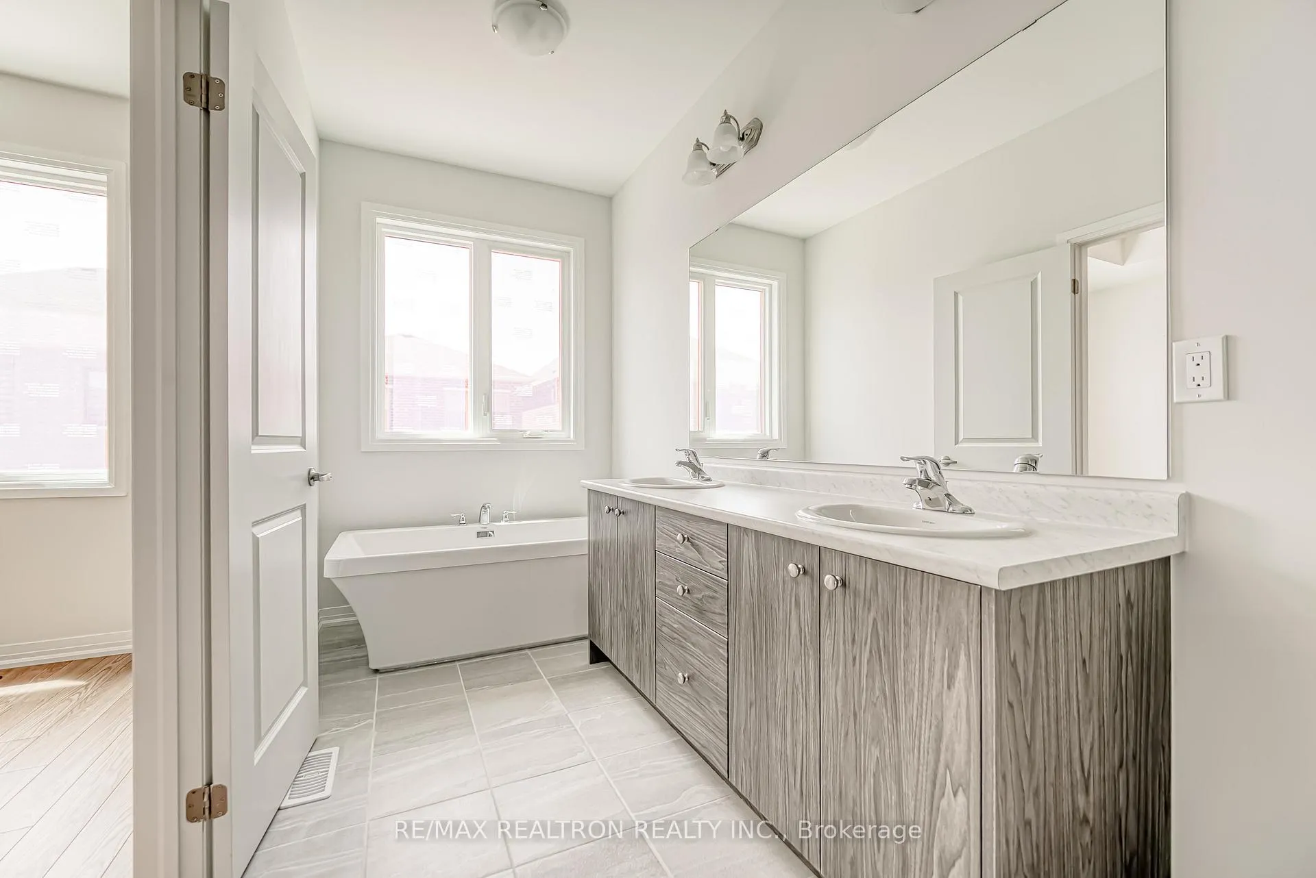 Photo 27 of 3042 Sideline 16 Road, Pickering, Rural Pickering — HOMEH
