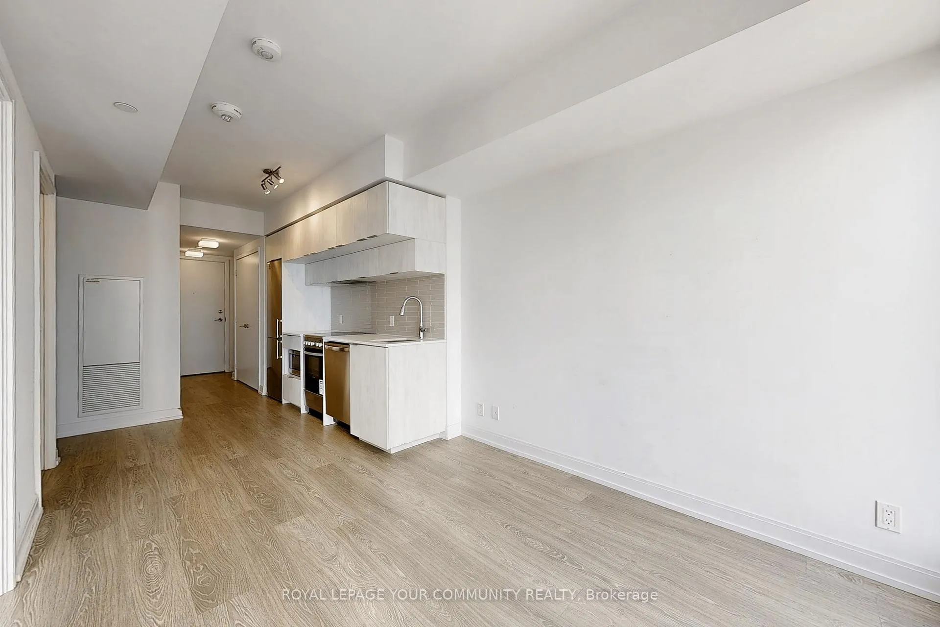 Photo 9 of Unit 5315, 181 Dundas Street E, Toronto, Church-Yonge Corridor — HOMEH