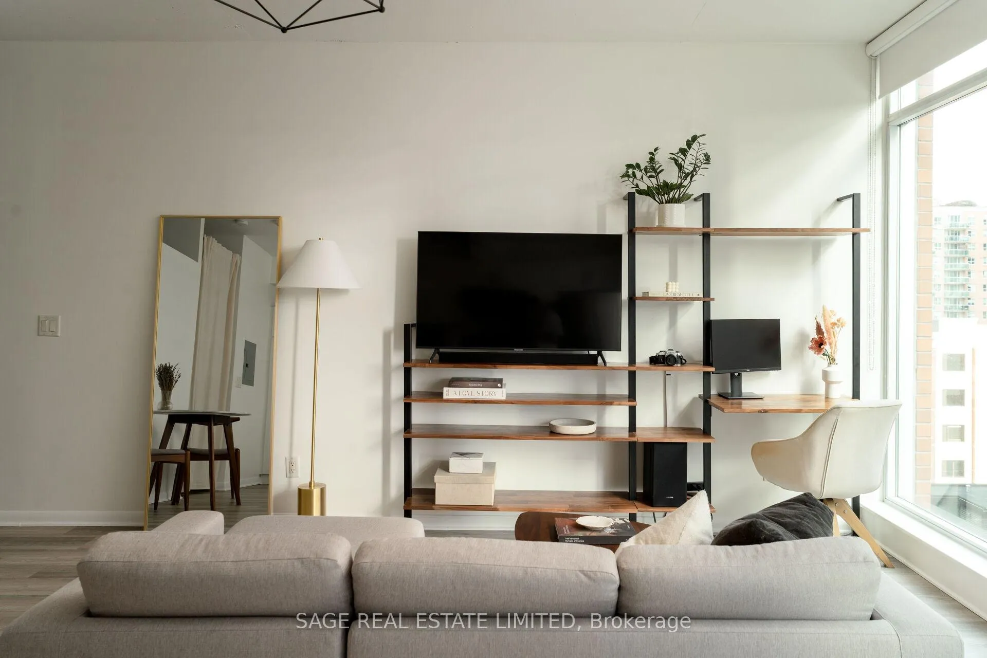 Photo 3 of Unit 717, 333 Adelaide Street, Toronto, Moss Park — HOMEH